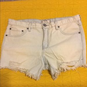 distressed denim cut off shorts